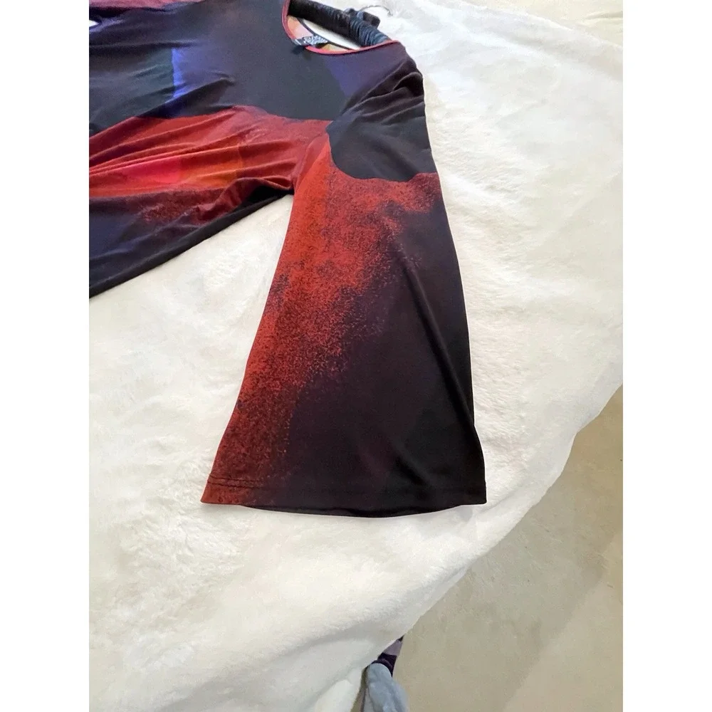Clara Sunwoo Twist Front Abstract Top XL Black Red Bell Sleeve Made in USA - Picture 8 of 13